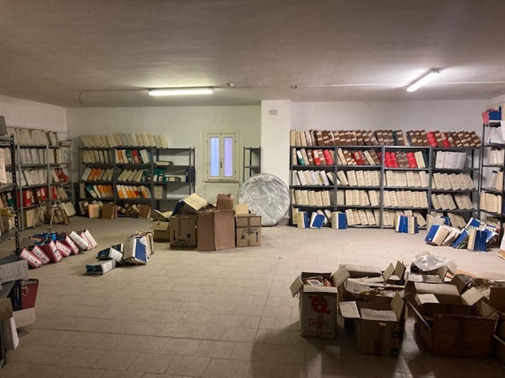 Magazzino - Deposito in Affitto - immagine 7 di 16