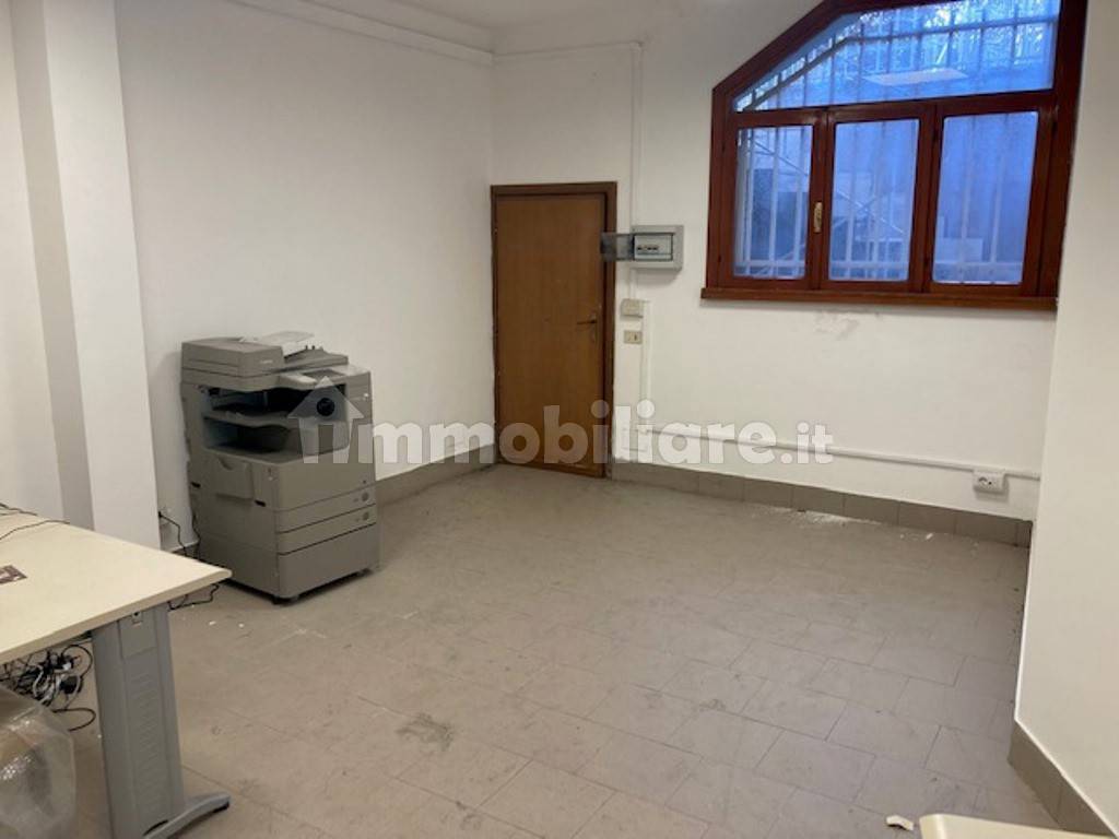 Magazzino - Deposito in Affitto - immagine 15 di 16