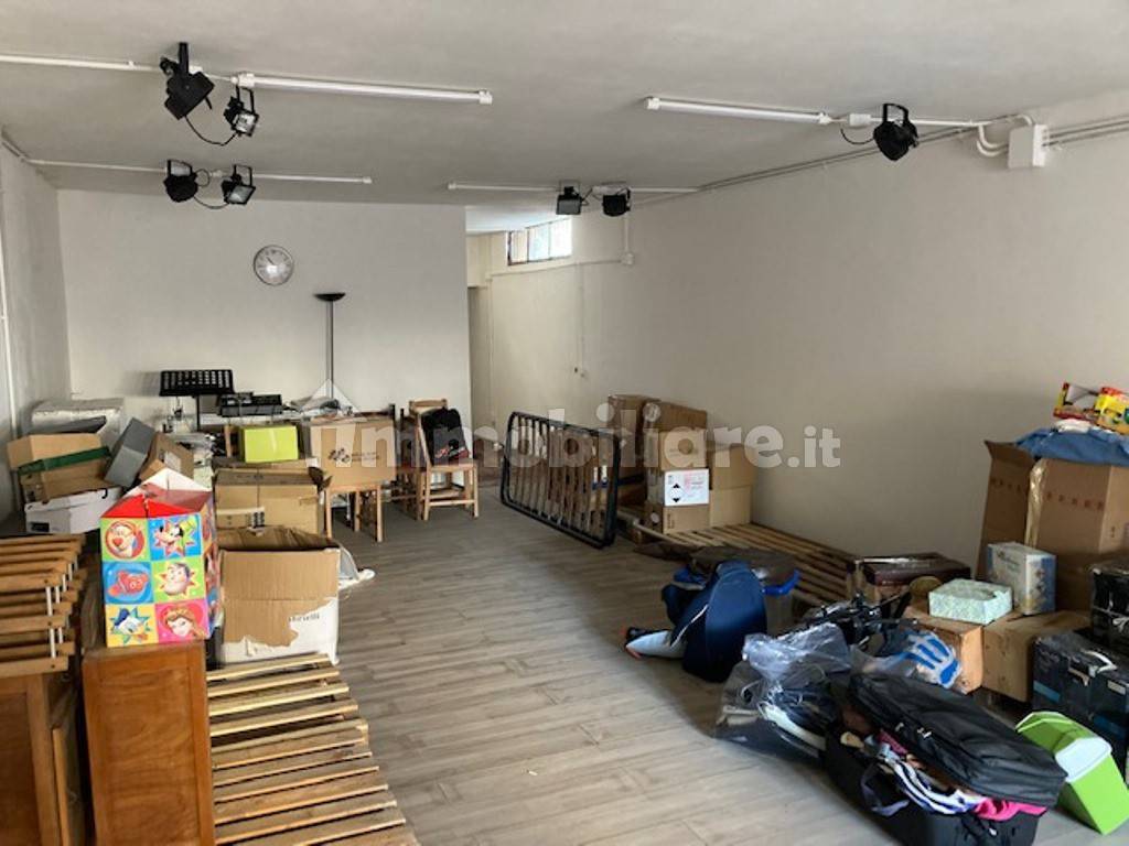 Garage - Box in Vendita - immagine 9 di 12